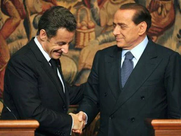 Саркози_берлускони Саркози и Берлускони договорились реформировать Шенген