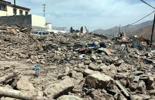 112708 Землетрясение в Китае унесло жизни сотен людей