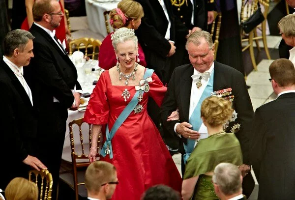 161_KD1 Королева Дании отпраздновала свой 70-й день рождения