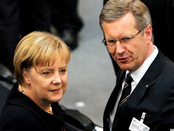 6oc7perk Меркель «подбивают» против президента Вульфа