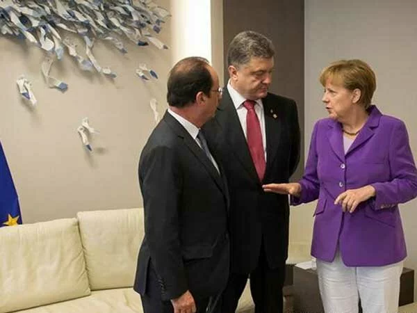 Merkel_Poroshenko_Olland Меркель и Олланд призывают Киев воплотить берлинские договоренности