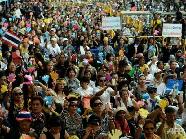 Thaksin Shinawatra rally amnesty