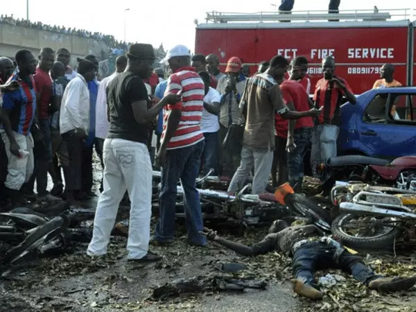 abudzha-vzryv Взрыв в Нигерии унес жизни более чем 80 человек