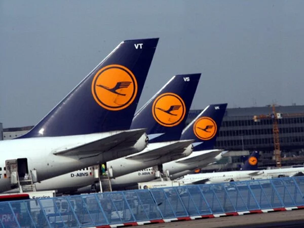 n3fx5vtr Lufthansa наказали за гендерную рекламу